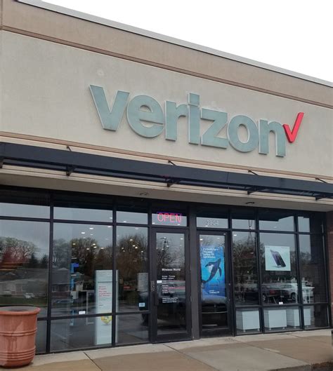 Verizon wireless retailer near me. Things To Know About Verizon wireless retailer near me. 